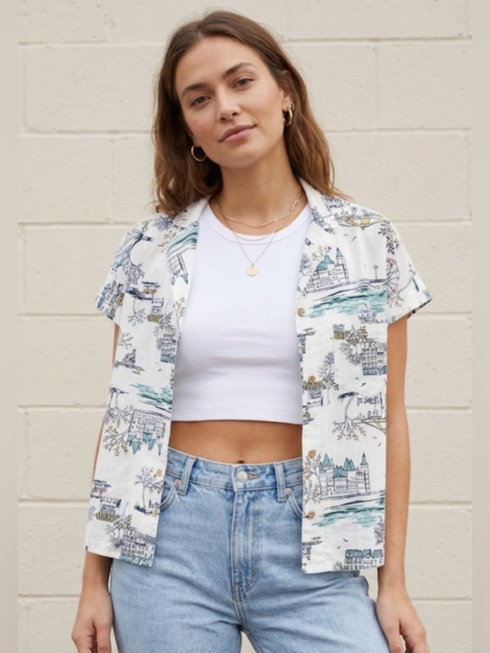 Old Navy City Print Button Down Top Woman’s 
Size: XS